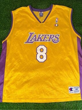 VTG 90s NBA Champion Kobe Bryant #8 Los Angeles Lakers Jersey Size 48 Mens XL